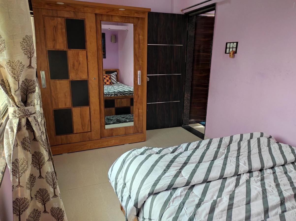 1bhk Ac Service 301 * Pune