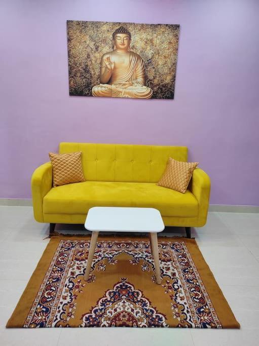 1bhk Ac Service 301 * Pune