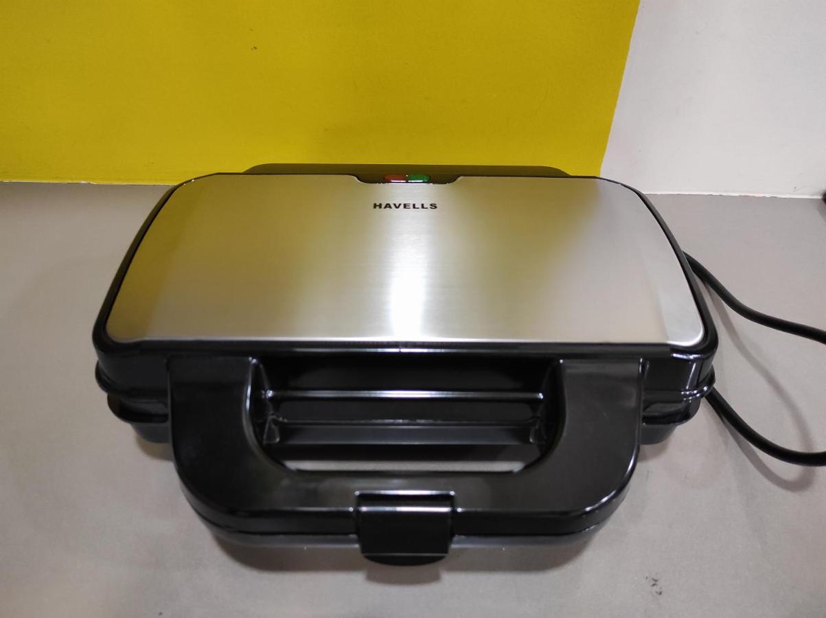 1bhk Ac Service 301 *